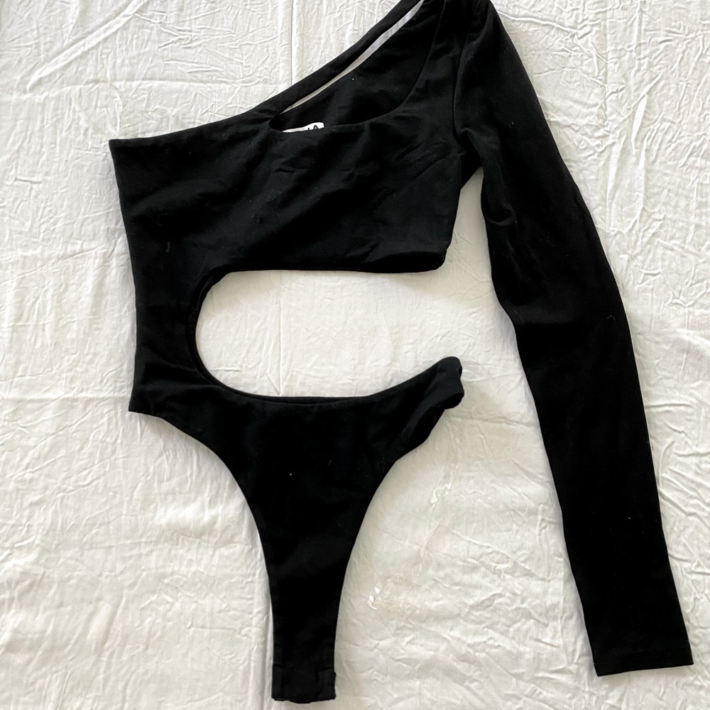 I AM GIA one shoulder bodysuit